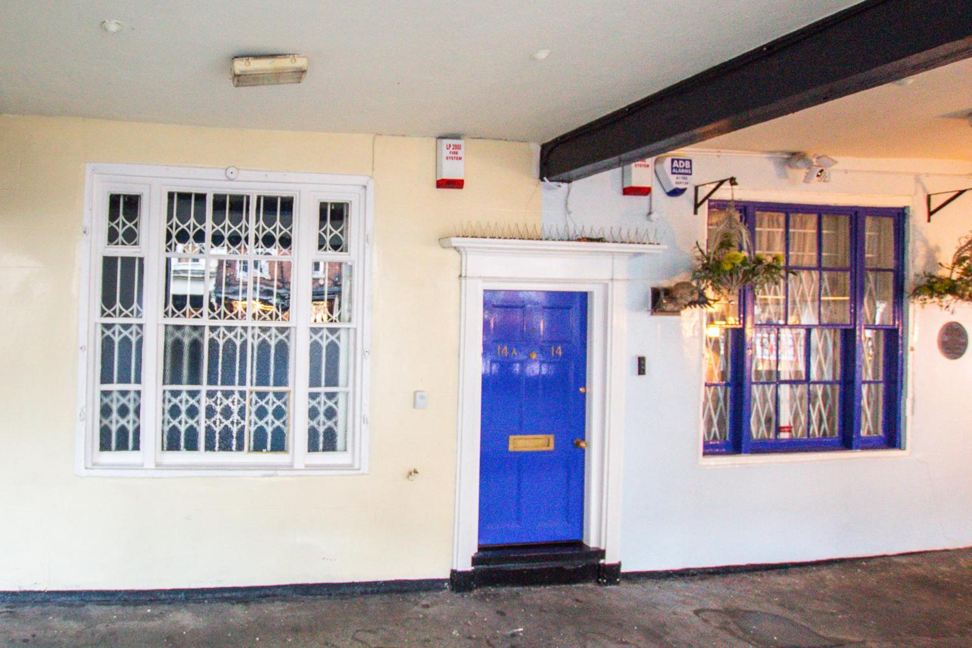Built 1804 Caldecott Town House On The Rows By Rework Accommodation Chester Ngoại thất bức ảnh